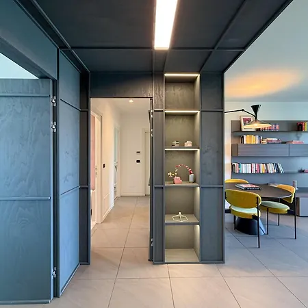 아파트 80m2, 7 Piano, Bilocale Con 2 Terrazze E 2 Bagni *